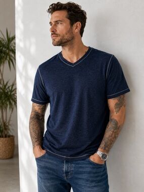 Robert Graham Deep Navy Heather V Neck T Shirt Contrast Stitching Size Large
